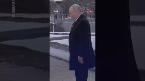 بوتين يزيّن النصب التذكاري للحرب العالمية الثانية