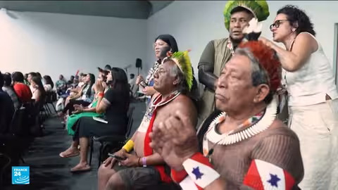 محتجون من السكان الأصليين يعطلون مؤتمر المناخ في البرازيل للمطالبة بحماية الأمازون