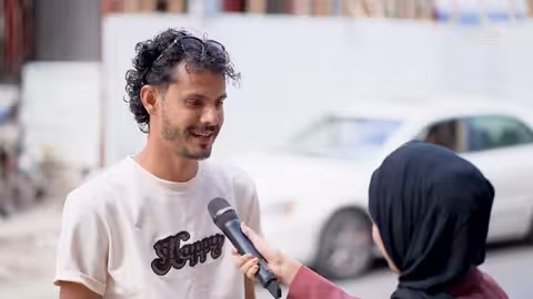 أيوب طارش أم فيصل علوي: استطلاع رأي الشارع اليمني حول الفنانين المفضلين