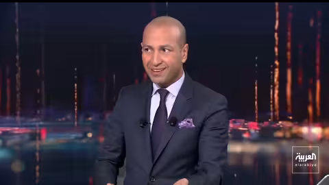 السعودية والصومال توقعان اتفاقية عسكرية..وتشكيل حكومة يمنية جديدة