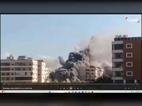 غارة إسرائيلية تستهدف صور جنوبي لبنان. . وأعمدة الدخان تتصاعد