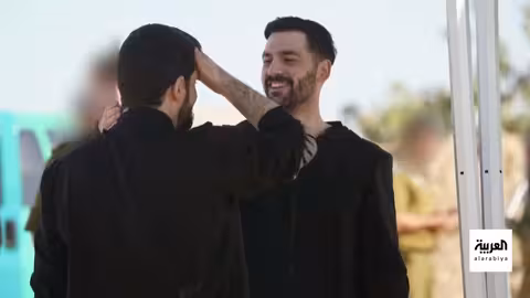 قمة شرم الشيخ: ماكرون يصطحب عباس إلى ترمب وسط جهود السلام