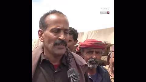 شبوة... حشود تؤدي صلاة الغائب على روح الشيخ عوض بن عشيم