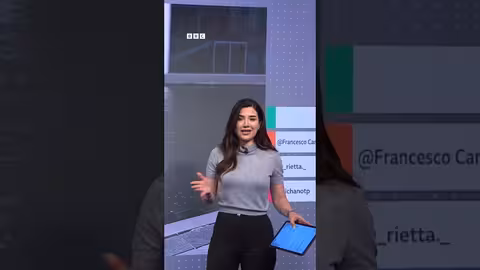 مغنية فرنسية تعرّضت للتحرش على المسرح وتُعبر عن احتجاجها