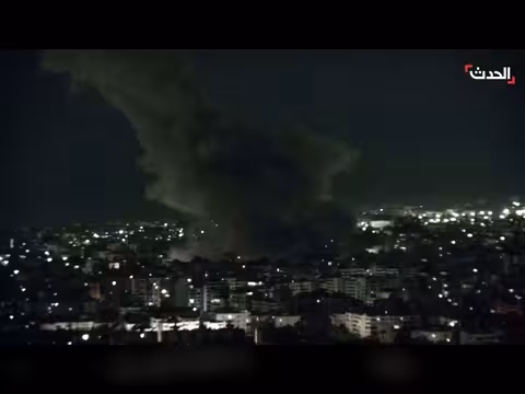 غارات إسرائيلية تستهدف مبنى يضم قناة المنار في حارة حريك ببيروت