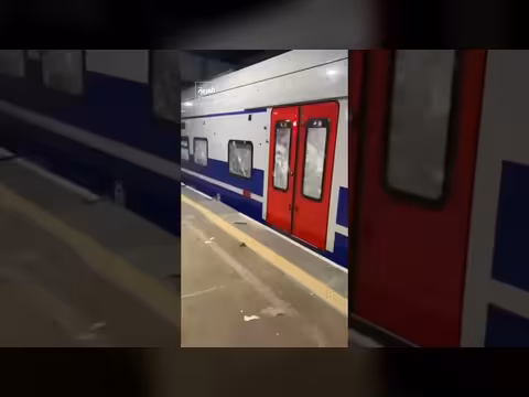 أضرار في محطة قطارات رمات غان بتل أبيب جراء صاروخ إيراني