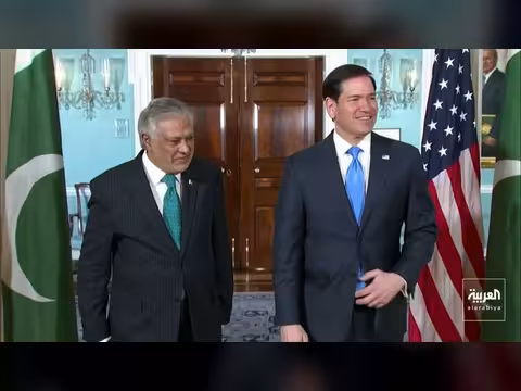 ترمب يرفع الحصار البحري عن إيران في هرمز