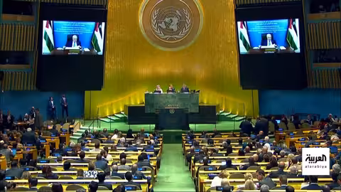 عباس يدعو لمفاوضات فورية ووقف إطلاق النار في فلسطين