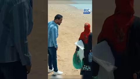 الصيادة جميلة... تكافح بصيد الأسماك وراتب لا يتجاوز 30 ألف