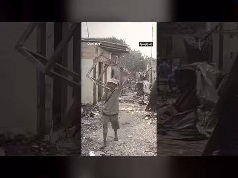 حريق ضخم في جاكرتا يلتهم 330 منزلاً