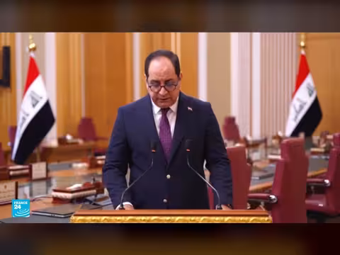 استمرار الاشتباكات بين فصائل عراقية وأمريكا في بغداد