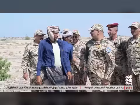 طارق صالح يتفقد ريف المخا