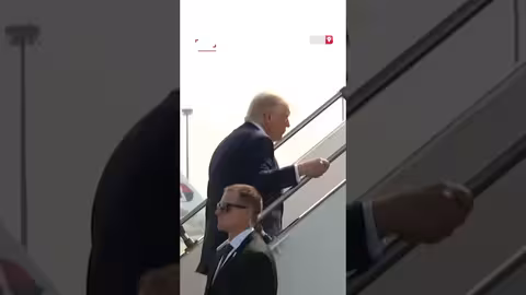 ترمب يغادر ماليزيا في جولته الآسيوية