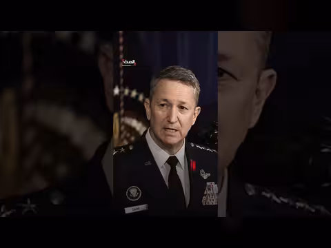 ترمب ينفي مخاوف الحرب مع إيران ويصف التقارير بـ"الكاذبة"