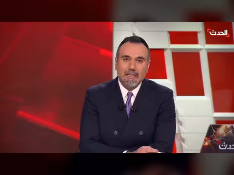 ماكرون يرسل حاملة طائرات إلى الشرق الأوسط والعراق يحذر من الصراع