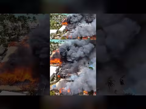 حريق هائل في فندق دومينيكاني