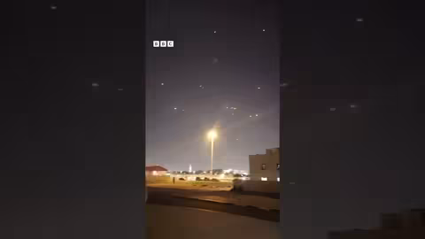 هجوم صاروخي إيراني يستهدف قاعدة العديد الأمريكية في قطر