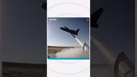 أول إقلاع ناجح لطائرة ŞİMŞEK K