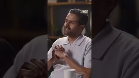 دور خالد الرويشان في تعزيز ثقة حسين محب بنفسه في بداياته الفنية | اليمن، بودكاست