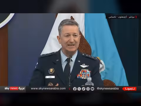 وزير الدفاع الأمريكي يحذر إيران من قوة نارية هائلة