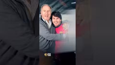 منديل ميسي بمليون دولار مالذي كتب عليه؟