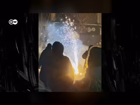 احتجاجات إيران بعد وفاة خامنئي: قمع وأمل