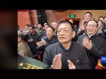 شي جين بينغ يهنئ قدامى المحاربين بمناسبة عيد الربيع