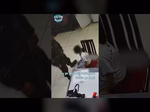 طفلة تائهة تُعثر عليها بالقرب من معسكر في هونان