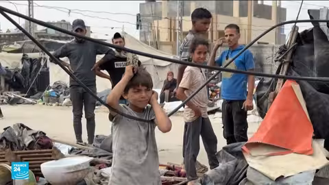 إسرائيل تعلن إعادة فتح معبر رفح للإنسانيين