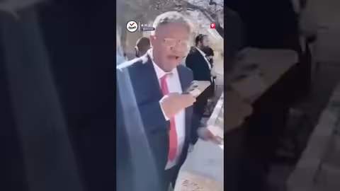 بن غفير يقتحم المسجد الأقصى ويؤدي طقوساً دينية