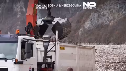 كابوس النفايات يعود لانهار البوسنة