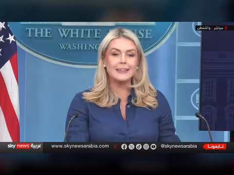 إيران توافق على فتح مضيق هرمز