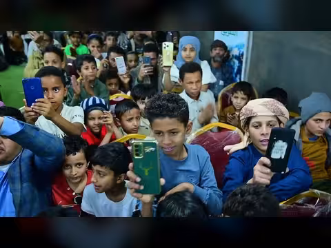 ماريا قحطان تبرع بمليونين ريال للأطفال المرضى