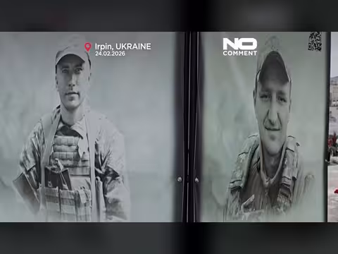 أوكرانيا تحيي ذكرى الغزو الروسي وتواصل القتال في الشرق