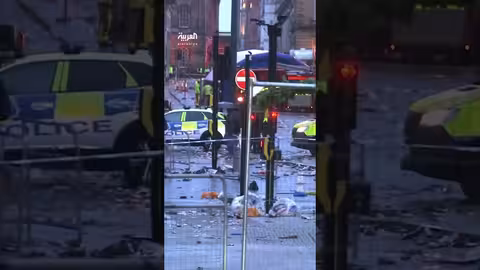 حادث دهس لمشجعي ليفربول: اعتقال منفذ وارتفاع الإصابات