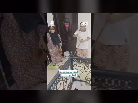 مشهد من مسلسل: البحث عن خاتم وسط فوضى الصايعين