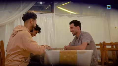 مطعم فيه جن فجعوا البنت