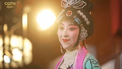 ليلة لم الشمل لاستقبال عام الحصان: أوبرا الحورية تنثر الزهور