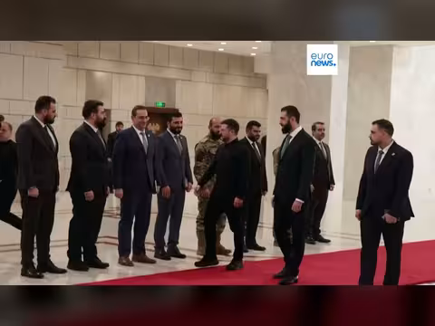 زيلينسكي يزور دمشق ويبحث تعاونًا أمنيًا مع سوريا