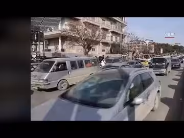 الصفدي وماكنتي يناقشان العلاقات الثنائية وتطورات المنطقة