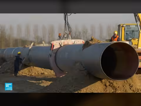 ارتفاع حاد بأسعار النفط والغاز بسبب ضربات الخليج