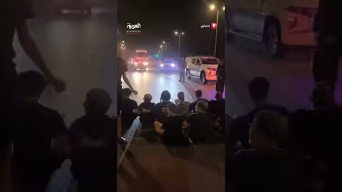 مستوطنون يعرقلون وصول شاحنات الطحين إلى حدود غزة