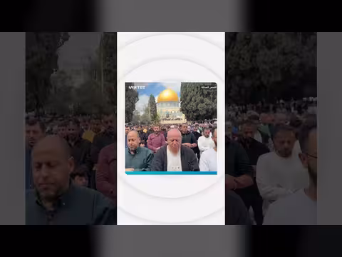100 ألف مصلٍ بالمسجد الأقصى بعد weeks من المنع