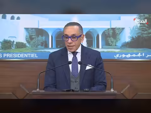 السفير المصري يناقش مع عون دعم لبنان وتأجيل مؤتمر دول الخماس