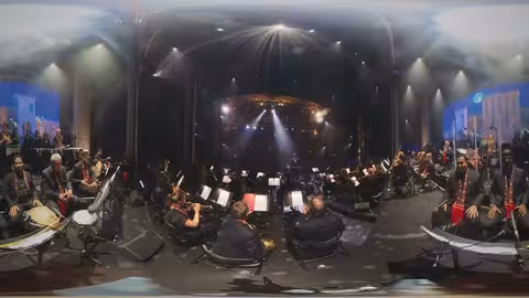 شاهد مقطوعة ياحيّا وكأنك وسط المسرح (بتقنية 360 درجة) | حفلة باريس | محمد القحوم