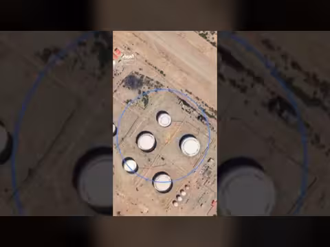 صور أقمار صناعية تُظهر استمرار اشتعال النيران في جزيرة سيري