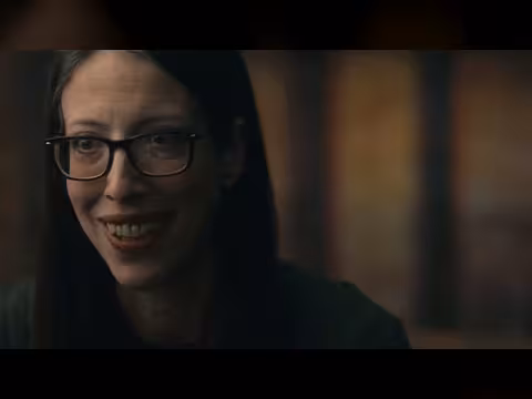 بحث أب كندي عن ابنته المفقودة في كوخ مهجور