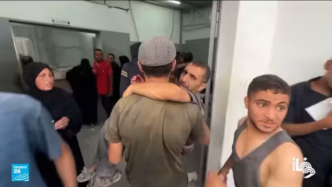 إسرائيل تفتح النار على باحثين عن المساعدات في غزة: أكثر من 20 قتيلاً