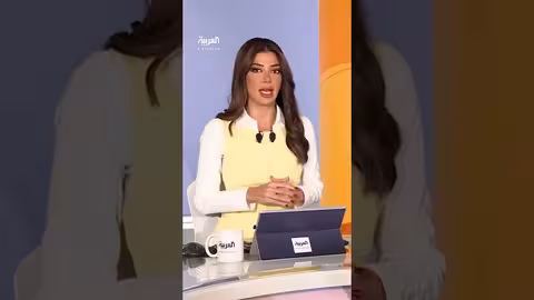 إضاءة برج إيفل بالعلمين الفلسطيني والإسرائيلي وحمامة السلام