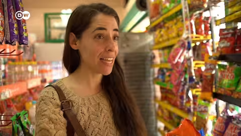 وثائقي | سكر ومواد مضافة ومحسنات النكهة - الجانب المظلم لصناعة الأغذية | وثائقية دي دبليو